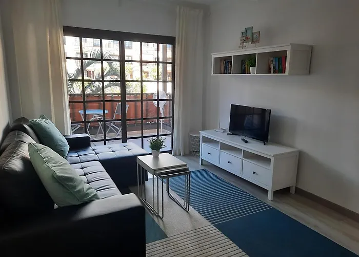 A Charming With A Swimming Pool Apartamento *